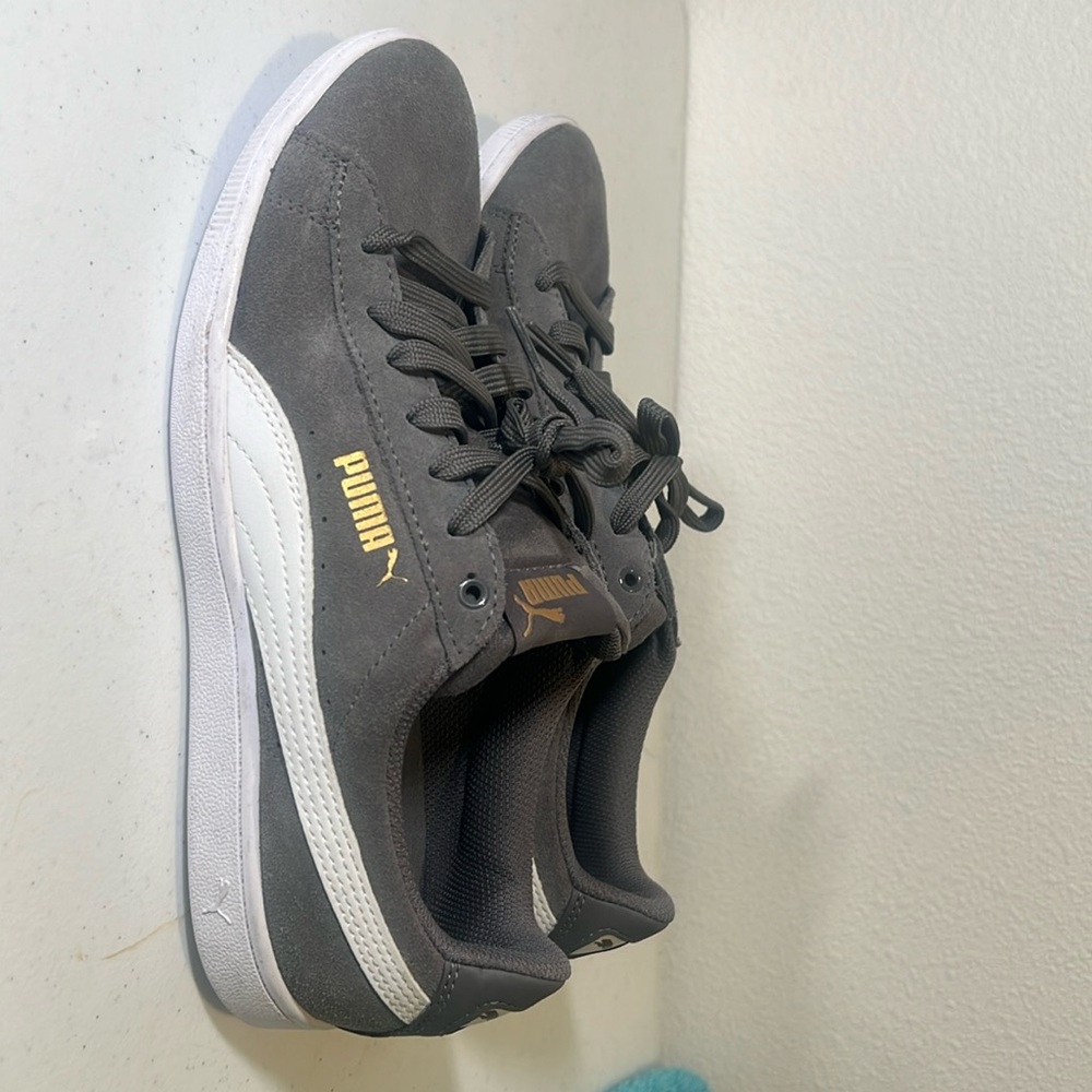 Brand New Puma Suede Sneakers